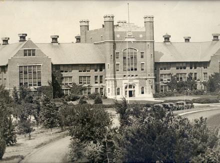 The Administration Building, known at the time as Academic Hall, was designed by the architectural firm of J.H. Felt & Co. 